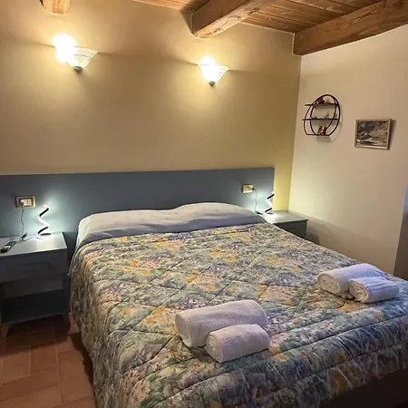 Castelmanardo Gæstehus 3*